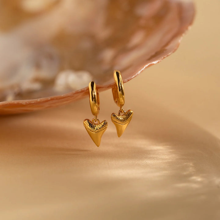 Arito Diente Tiburón Baño Oro