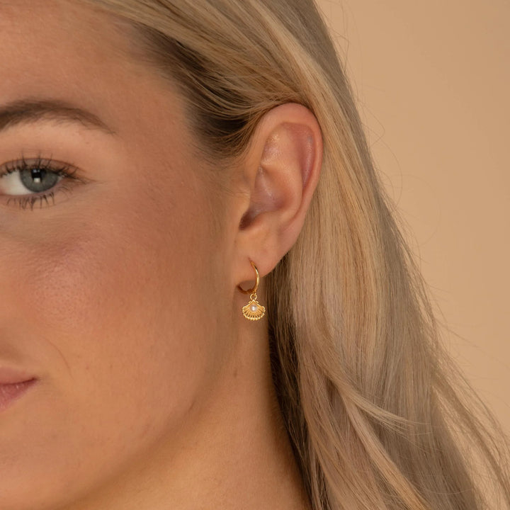 Arito Conchita Perla Baño Oro